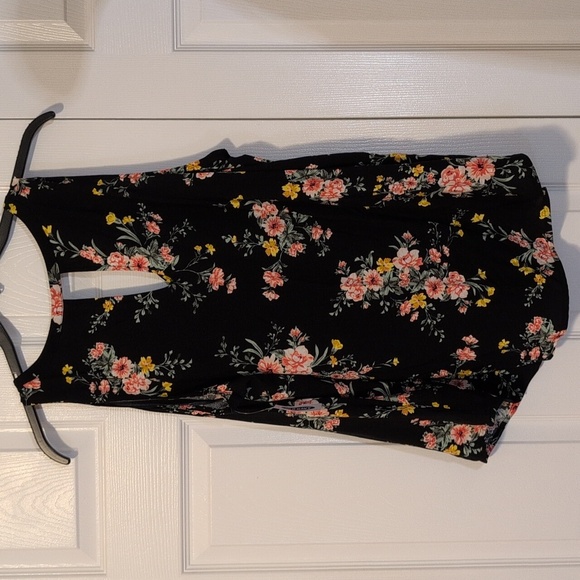 Old Navy Black Sleeveless Floral Dress Top With Back Keyhole NWT - Picture 6 of 6